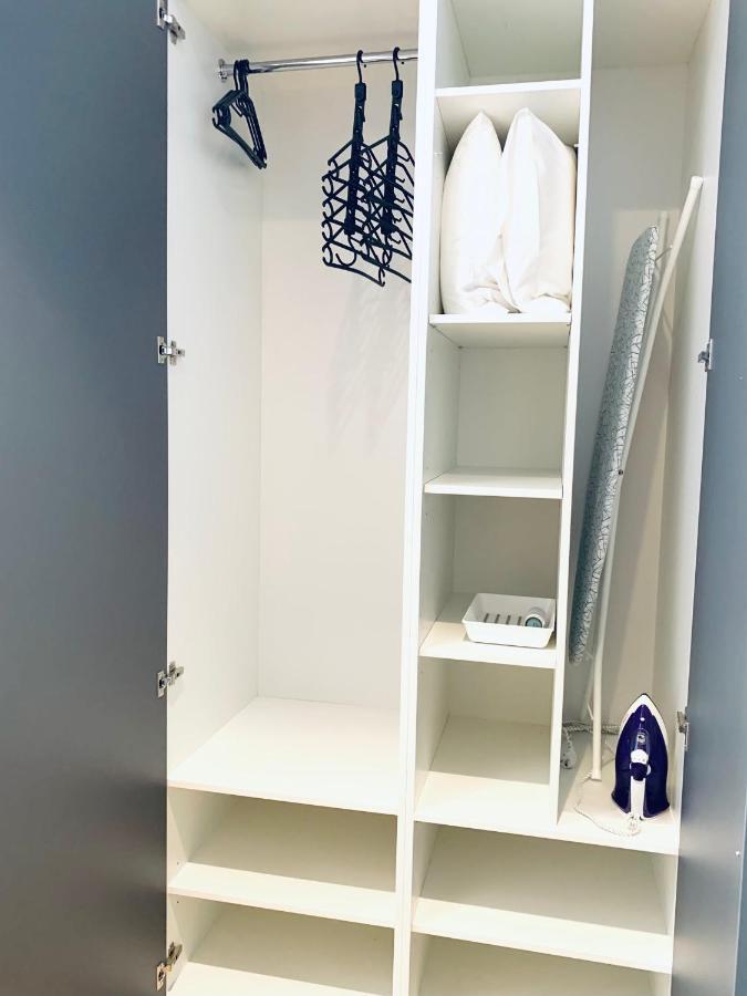 Appartement Quiet In Centre - Self Check-in, Walkable To Major Attractions *